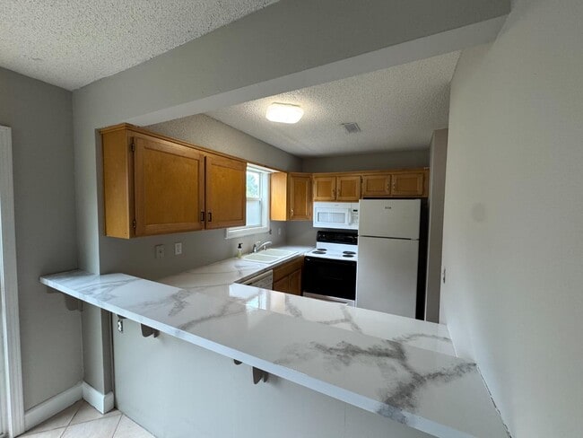 property at 2515 Morningside Dr