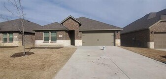 808 Marigold St in Princeton, TX - Building Photo