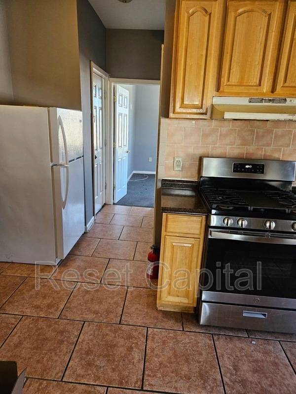 property at 25 Hobson St