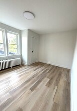 Fully Renovated 2BR in the Heart of Downtown Orillia in Orillia, ON - Building Photo - Building Photo