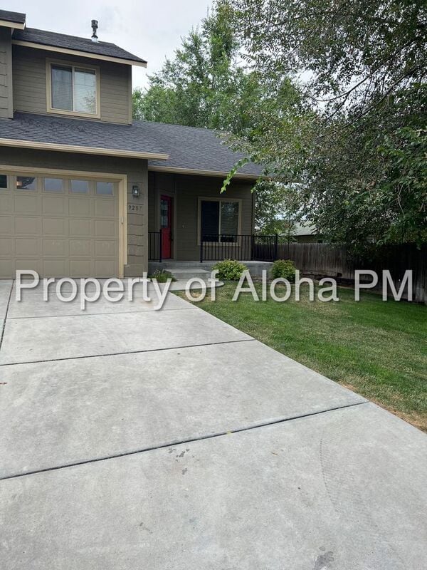 property at 9287 W Goggin Ct