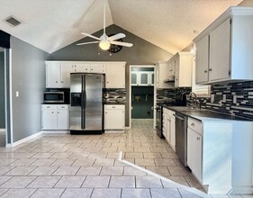 2515 Emerson Dr in Midland, TX - Building Photo - Building Photo