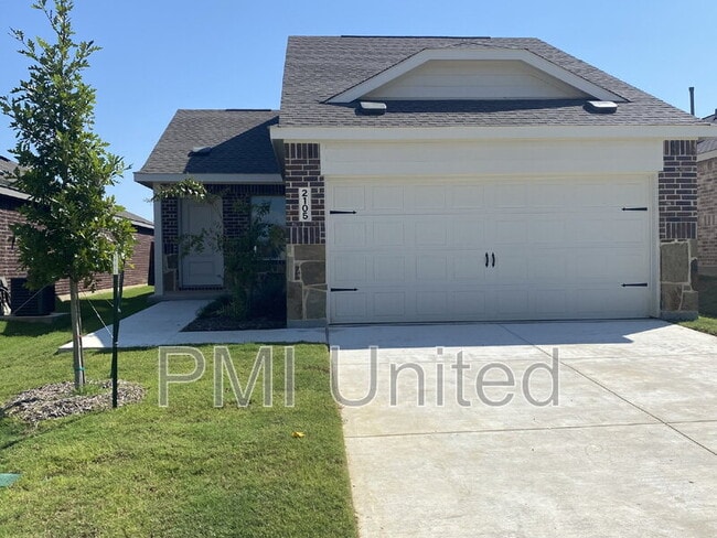property at 2015 Sulky Ln