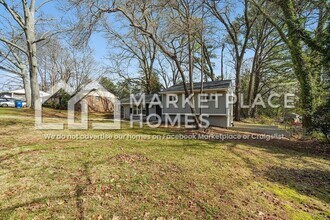 2710 Dunmoreland Terrace in Atlanta, GA - Building Photo - Building Photo