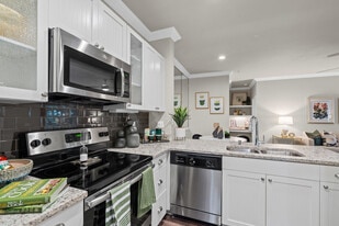 Grapevine 2499 in Grapevine, TX - Building Photo