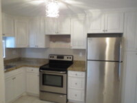 9523 S Hollybrook Lake Dr in Pembroke Pines, FL - Building Photo - Building Photo