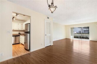 6223 Bay Club Dr in Fort Lauderdale, FL - Building Photo - Building Photo