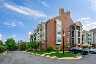 Quaker Hill Community in Alexandria, VA - Building Photo - Building Photo