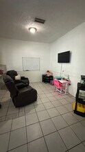 20456 SW 92nd Ct in Cutler Bay, FL - Building Photo - Building Photo