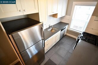 3040 Telegraph Ave in Berkeley, CA - Building Photo - Building Photo