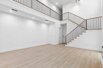 2814 Guymon St in Dallas, TX - Building Photo - Building Photo