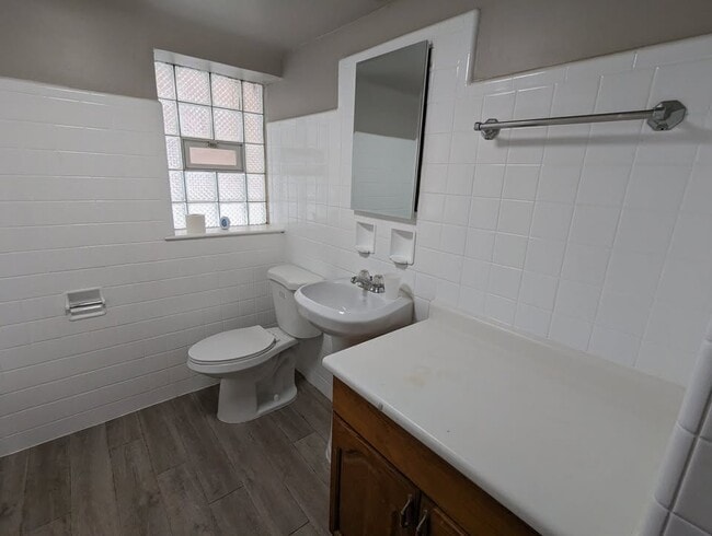 7159 S Francisco Ave, Unit G in Chicago, IL - Foto de edificio - Building Photo