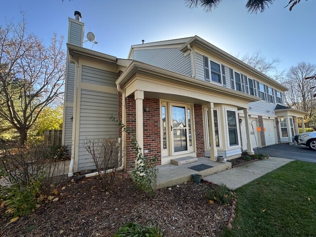 1063 Stillwater Rd in Elgin, IL - Building Photo - Building Photo