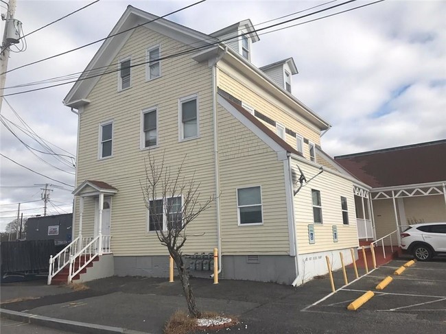 191 Nashua St-Unit -3 in Providence, RI - Foto de edificio - Building Photo