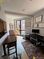 1654 Washington St, Unit 304 in Boston, MA - Building Photo