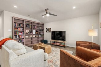 2708 Diamond Reef Ln in La Marque, TX - Foto de edificio - Building Photo