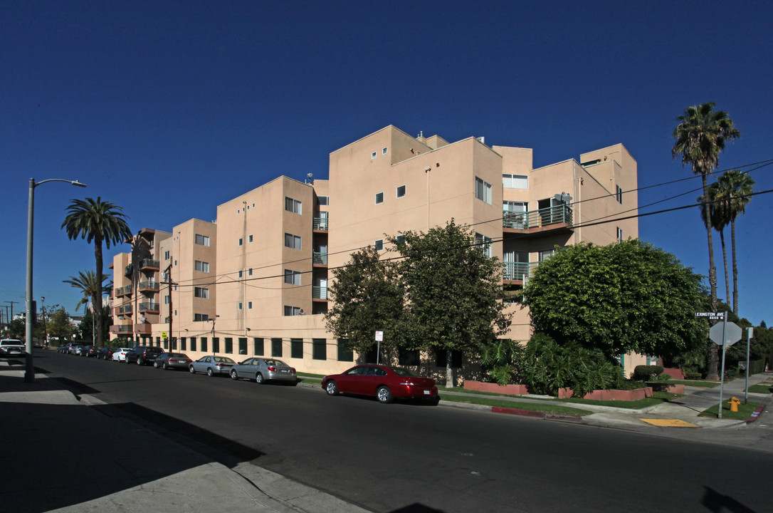 Santa Fe in Los Angeles, CA - Building Photo