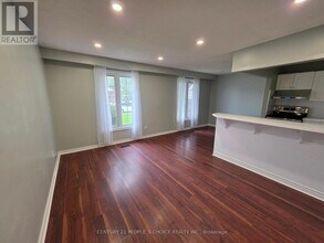 24 Madison Ave in Orangeville, ON - Building Photo - Building Photo