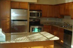 102 Grandview Ct, Unit 102 in Iowa City, IA - Building Photo