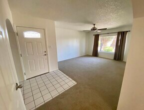 984 N 85th Pl in Scottsdale, AZ - Foto de edificio - Building Photo