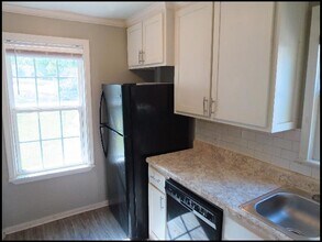 901 S Harrison St in Little Rock, AR - Foto de edificio - Building Photo