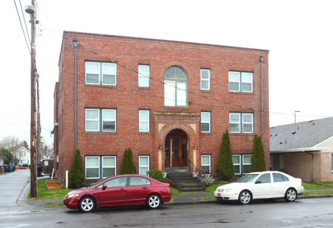 Lincoln Apartments in Tacoma, WA - Foto de edificio - Building Photo