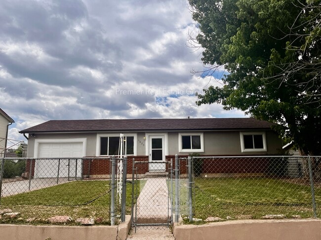 property at 3685 Darkwood Pl