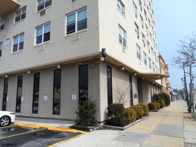 3817 Ventnor Ave in Atlantic City, NJ - Building Photo - Building Photo