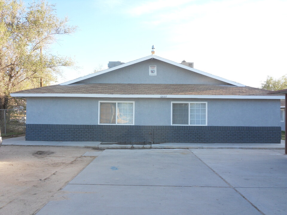 12037 White Ave in Adelanto, CA - Building Photo