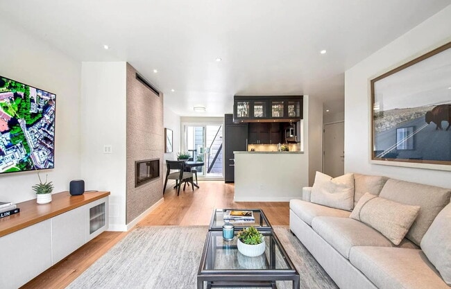 property at 39 High St