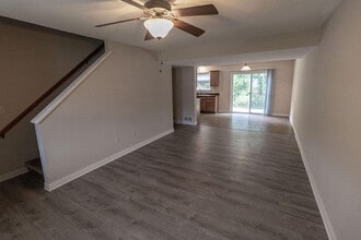 4614 Dehaven Dr in Columbia, MO - Building Photo - Building Photo