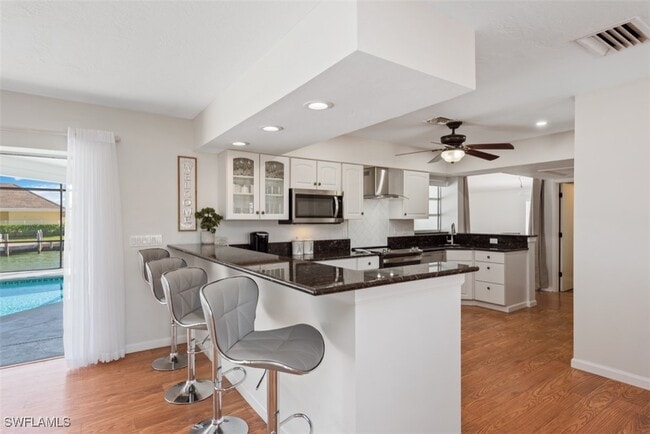 955 Iris Ct in Marco Island, FL - Building Photo - Building Photo