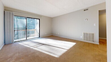 Cedar Ridge Apartments in Knoxville, TN - Building Photo - Building Photo