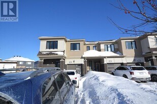 129 Pictou Cres in Ottawa, ON - Building Photo