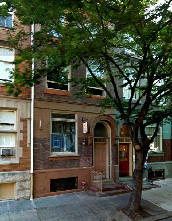 1111 Spruce St in Philadelphia, PA - Foto de edificio