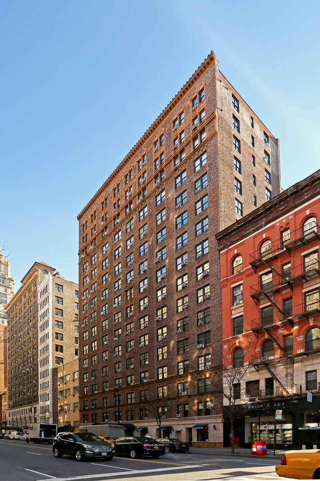 The Ruxton Towers in New York, NY - Foto de edificio - Building Photo