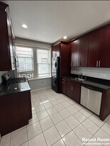 2035 Commonwealth Ave, Unit 12A in Boston, MA - Building Photo