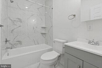 3827 Cambridge St in Philadelphia, PA - Building Photo - Building Photo