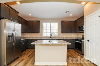 9334 E Strobe Ave in Mesa, AZ - Building Photo - Building Photo