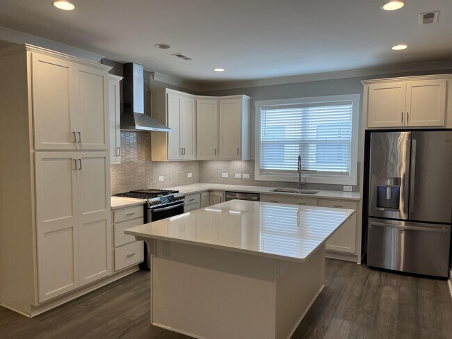 1114 E 36th St in Charlotte, NC - Building Photo - Building Photo