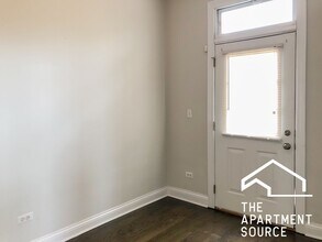 3856 N Southport Ave in Chicago, IL - Building Photo - Building Photo