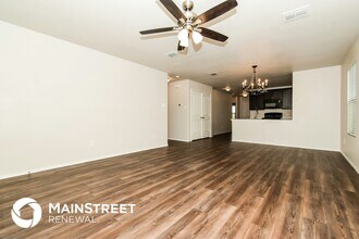 5649 Hepburn St in Heath, TX - Foto de edificio - Building Photo