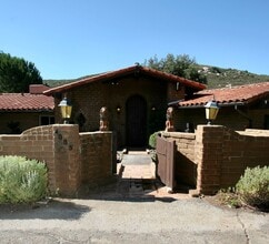 4085 Via Palo Verde Lago in Alpine, CA - Building Photo - Building Photo