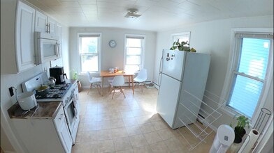 603 Bennington St, Unit Unit 1 in Boston, MA - Building Photo - Building Photo