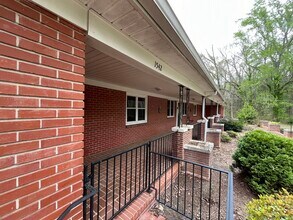 1542 Monument Ave in Gastonia, NC - Building Photo - Building Photo