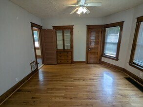 918 S Goodman St in Rochester, NY - Building Photo - Building Photo