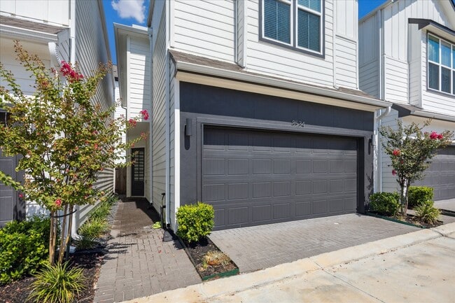 8534 Adell Rose Ln in Houston, TX - Building Photo - Building Photo