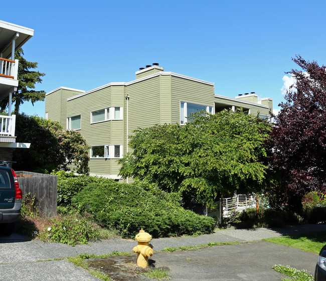 Emerald Vista in Seattle, WA - Building Photo - Building Photo