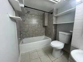 1466 Commonwealth Ave in Bronx, NY - Building Photo - Building Photo