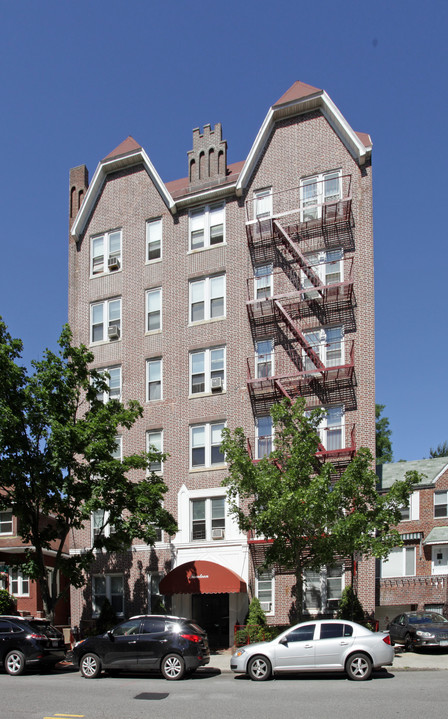 19 Marine Ave in Brooklyn, NY - Foto de edificio